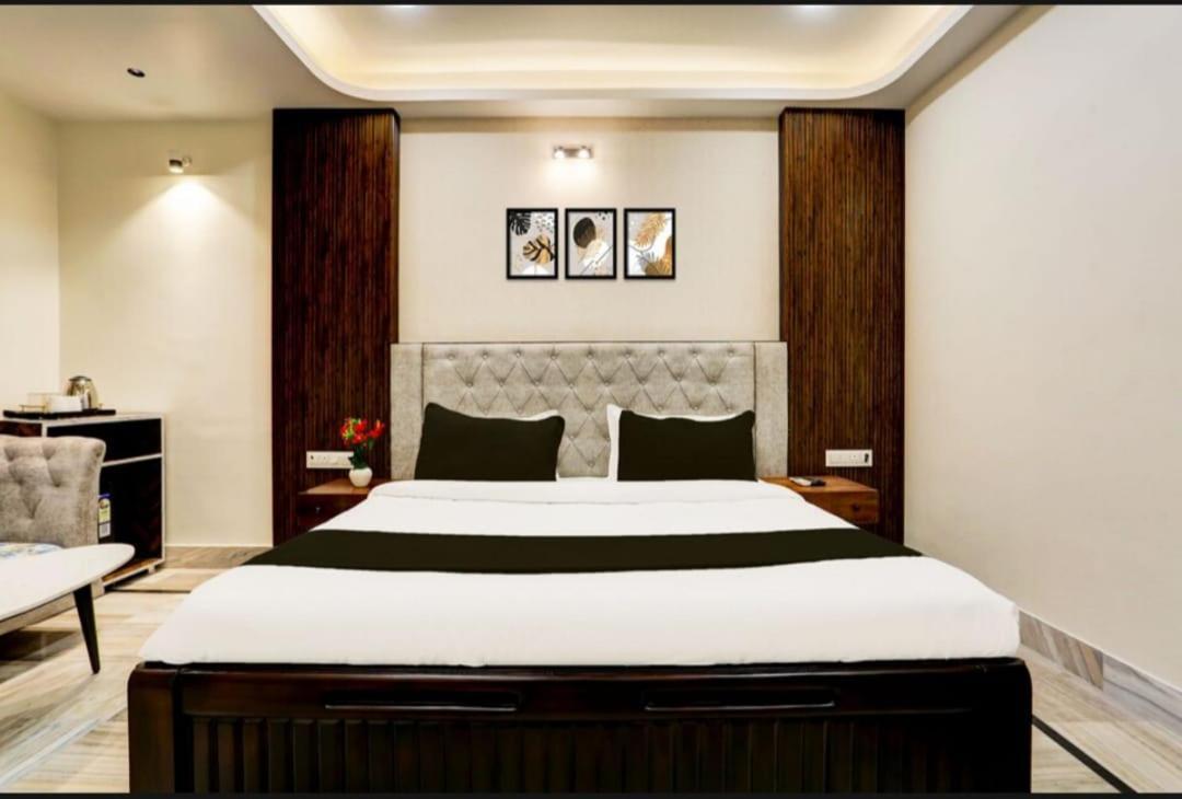 Holiday Out Hotel Jodhpur  Exterior photo